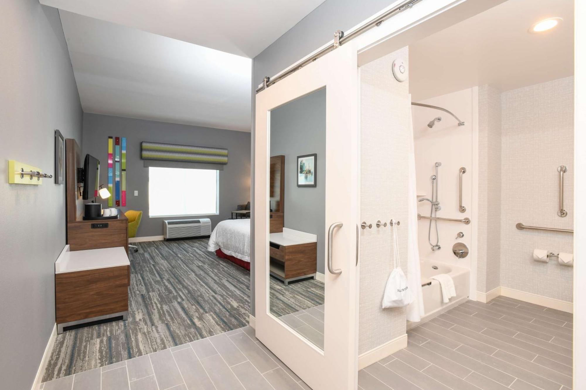 Hampton Inn & Suites Cincinnati Liberty Township West Chester Eksteriør billede